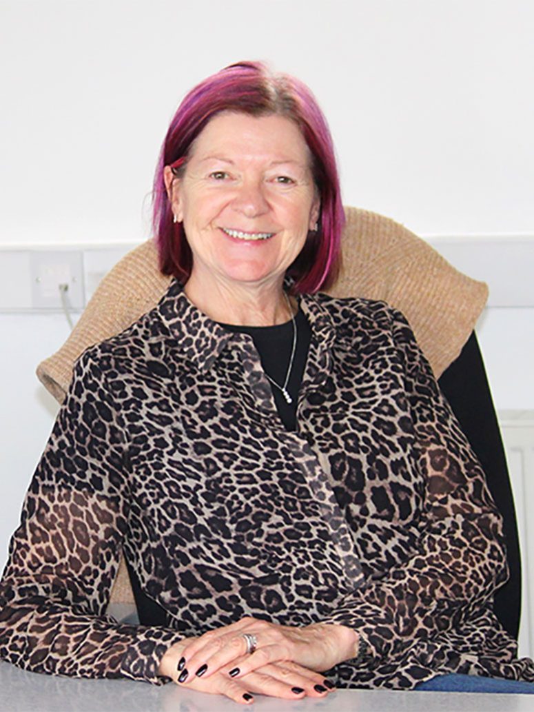 Louise Vecchion