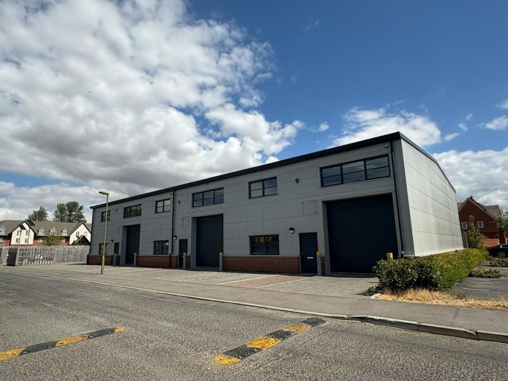 Units 1-3 Moreton Avenue, Hithercroft, Wallingford