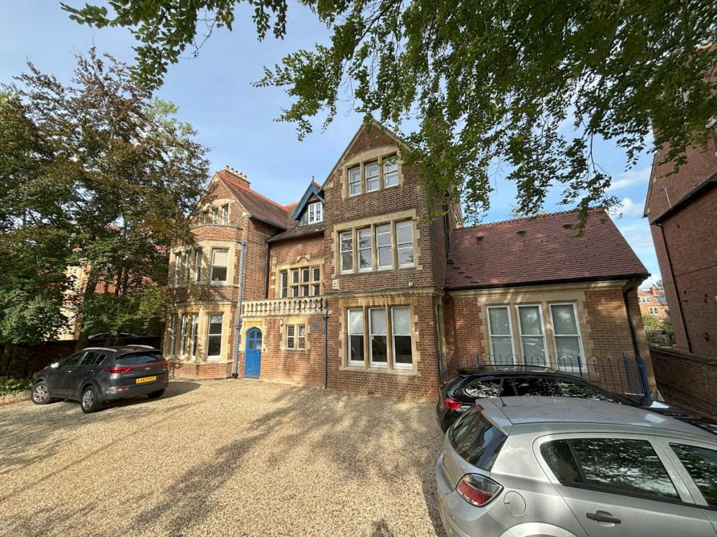 90 Banbury Road, Oxford