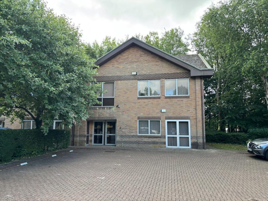 4 Essex House, Cromwell Business Park, Chipping Norton
